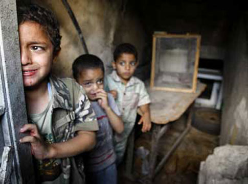 Frightened children in Gaza